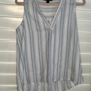 Ladies Sleeveless Flowy Top